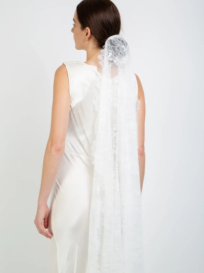 Claire Lace wedding Veil