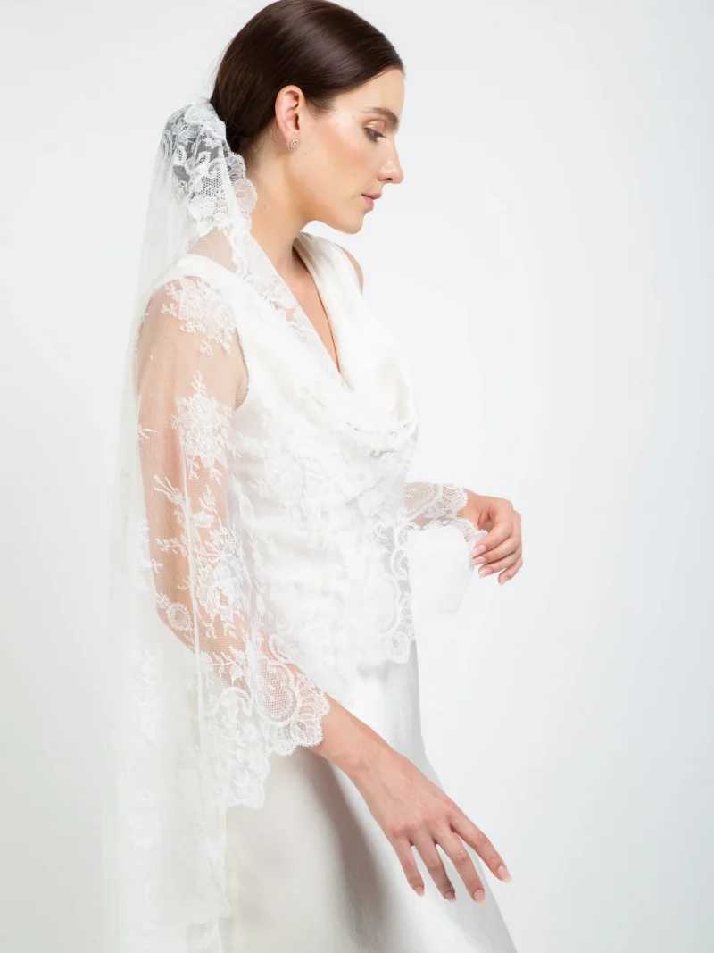 Izabella Lace wedding Veil
