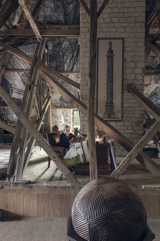 Pouy - JPM Portrait in the attic ©Mattia Aquila